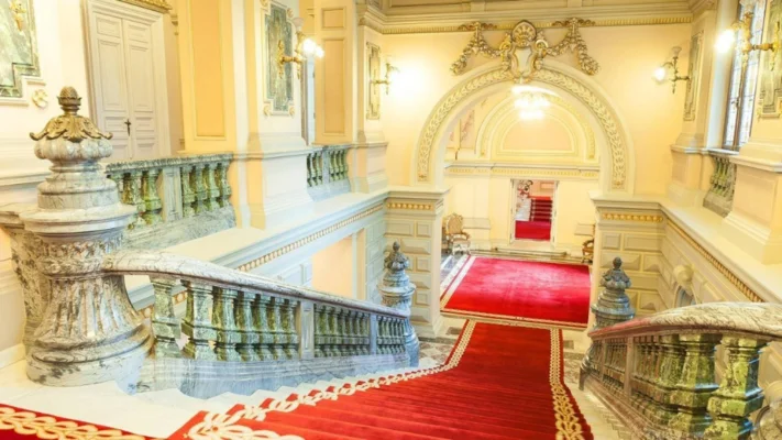 Câtă putere are, de fapt, președintele României? Ce rol joacă și ce atribuții are primul om în stat, potrivit Constituției