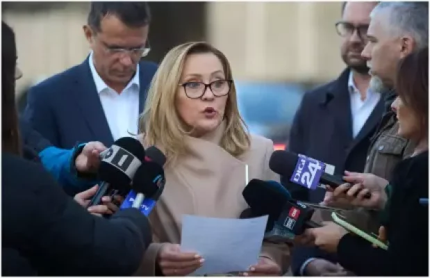USR anunţă că este gata să îşi asume guvernarea, dar refuză varianta unui guvern de dreapta minoritar