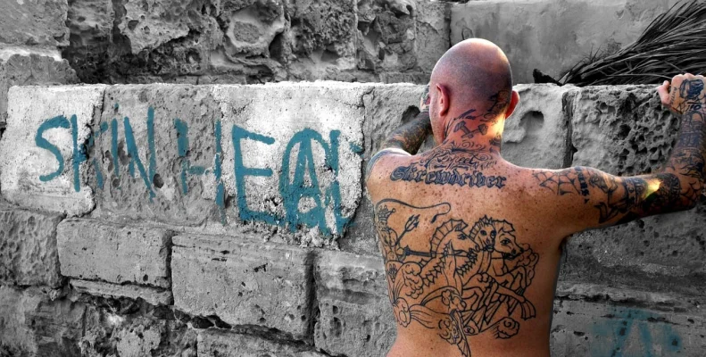 Trei neo-nazişti britanici, condamnaţi pentru planificarea unui atac, în cadrul unui „război rasial” / Discutau pe Telegram despre executarea fostului prim-ministru Rishi Sunak