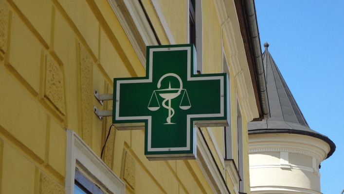Farmaciștii cer să fie plătiți și de stat / ”Farmaciile o duc greu, drept urmare, majoritatea s-au vândut la marile lanțuri de farmacii”