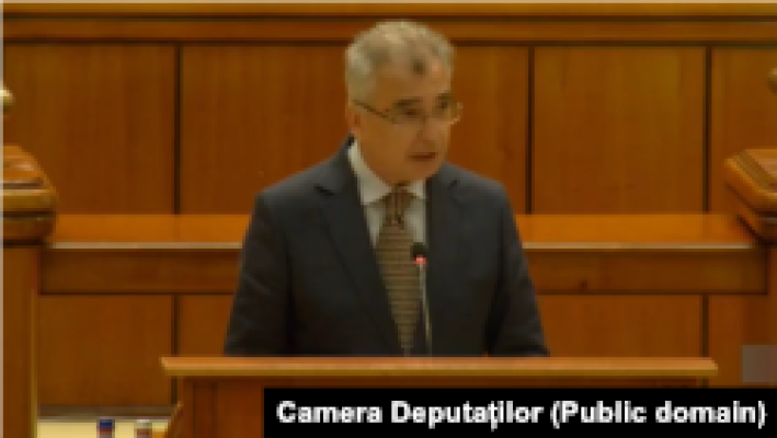Moțiunea de cenzură împotriva Guvernului Bolojan a fost citită în Parlament. Votul va avea loc luni