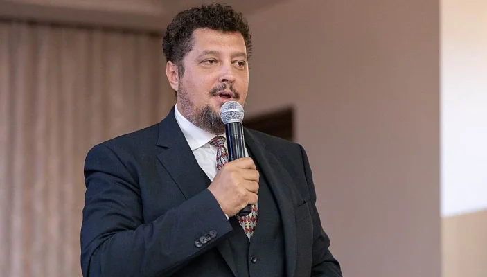 Claudiu Târziu: Mă despart definitiv de AUR. CNC al AUR a decis să mă suspende din funcţie