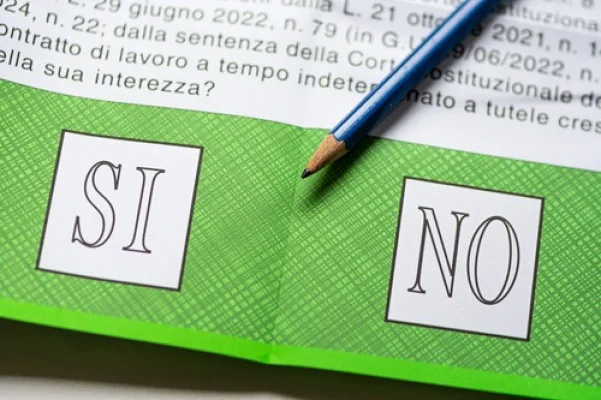 Referendumurile din Italia privind cetăţenia şi dreptul la muncă au eşuat, din lipsă de cvorum