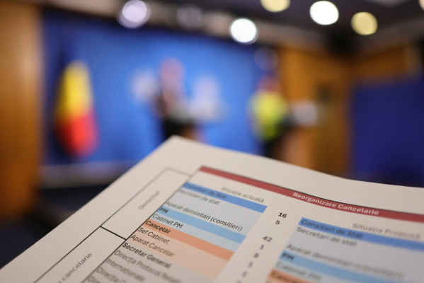 S-a spart buba în Guvern: Când începe curățenia generală? Consilierii trimiși cu metroul, adio limuzine și ospătari de protocol