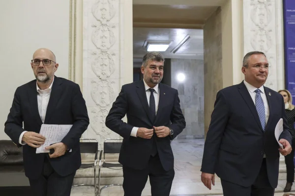 Kelemen Hunor: Trebuie să fii artist să creşti salariile, pensiile, să arunci deficitul la 9,3% şi să pierzi alegerile. Nu s-a întâmplat nimănui în Europa. Doar lui Ciucă şi Ciolacu