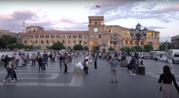 Şeful parlamentului de la Erevan propune oprirea difuzării canalelor televiziunii de stat ruse în Armenia
