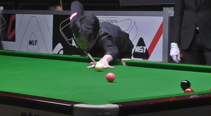 Puștiul chinez de 16 ani care anunță o revoluție în snooker: „Avem o nouă stea în formare?”