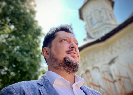 Europarlamentarul Claudiu Târziu: BOR a criticat legitim și argumentat decizia fostului primar Nicușor Dan, prin care acesta a permis organizarea unui eveniment și așa controversat de Rusalii