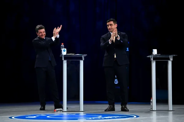 Analiză
Femeile și orășenii, factori decisivi în alegerile prezidențiale