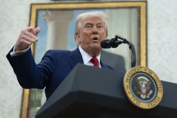 O curte de apel îi permite lui Trump să desfășoare în continuare Garda Națională în Los Angeles