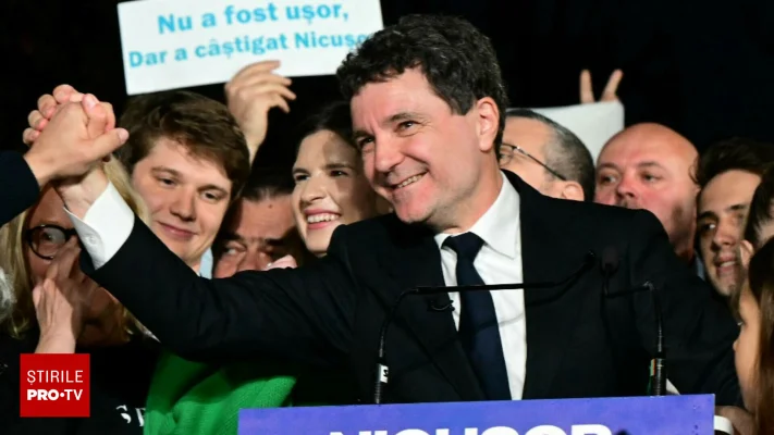 „Răsturnare de situaţie, un centrist câştigă alegerile din România”. Reacții ferme din presa internațională despre turul II