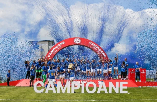 VIDEO Farul Constanța a câștigat al doilea an consecutiv Superliga României la fotbal feminin
