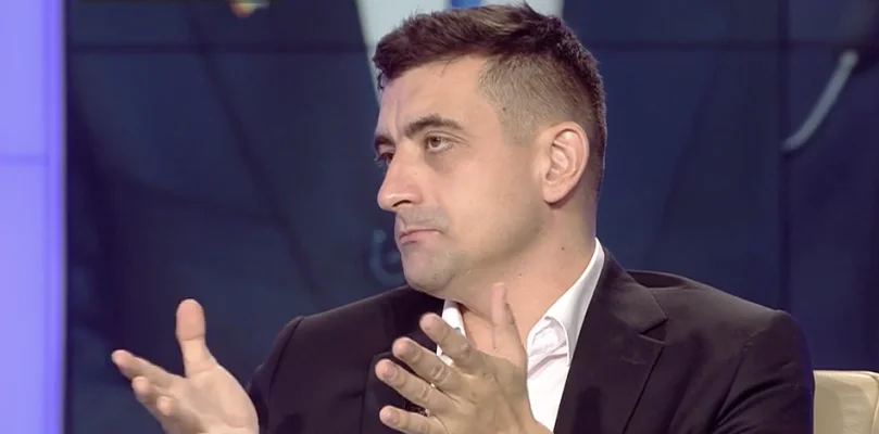 S-a facut de ras si la italieni: invitat la televiziunea italiana La7, George Simion a refuzat sa intre in direct, pe motiv ca i s-a terminat creditul (in giga) pe telefon – VIDEO