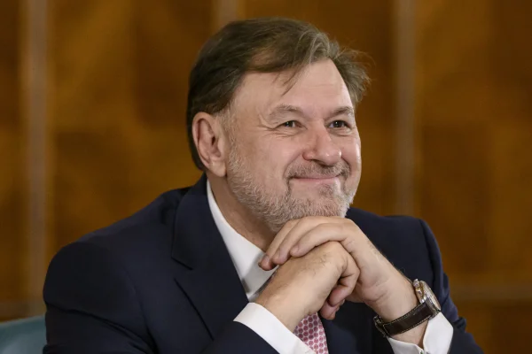 Rafila: Nu există o baghetă magică prin care ministerul să rezolve problemele fiecărui spital