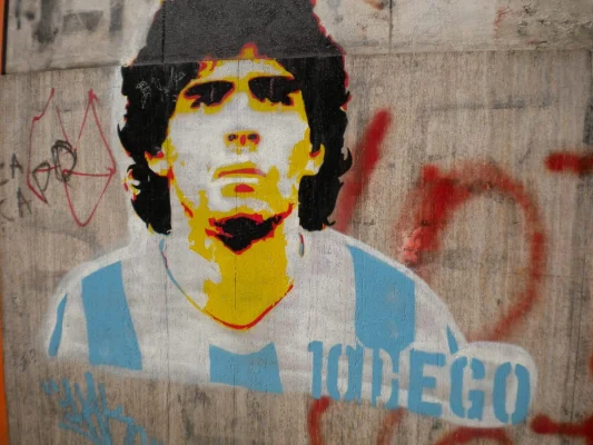Un judecător de la procesul privind moartea lui Diego Maradona din Argentina s-a retras din caz / A dat un interviu într-un documentar, lucru interzis de justiția argentiniană