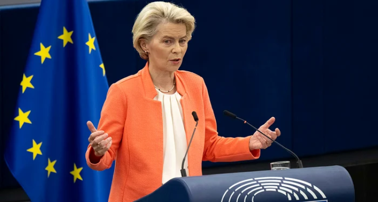 Ursula von der Leyen critică moțiunea de cenzură inițiată de AUR: „O rețetă de manual a extremiștilor”