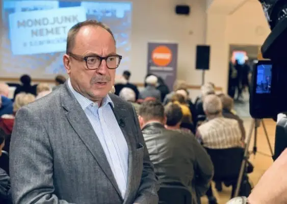 Preşedintele Comisiei pentru politică externă a Parlamentului Ungariei: Ne bucurăm că a câştigat democraţia în România / Noi suntem deschişi să cooperăm