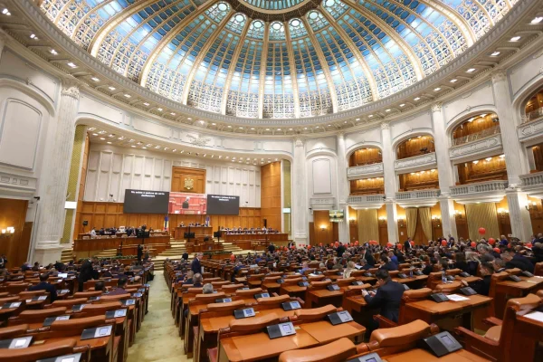 După SIE, și SRI răspunde Parlamentului: Directorul serviciului de informaţii externe al Franţei nu a vizitat România în 2025