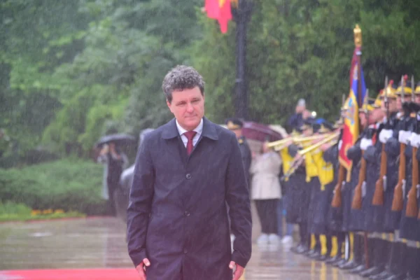 BREAKING NEWS 	Nicușor Dan, la Summitul Ucraina – Europa de Sud-Est. Invitatul surpriză e unul dintre aliații lui Putin, aflat pentru prima dată în Ucraina de la începutul războiului