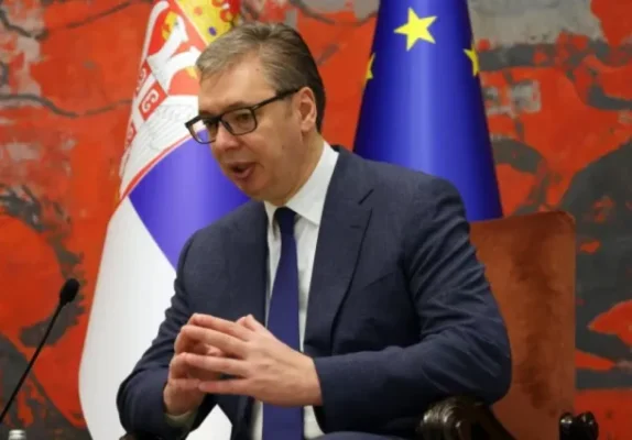AKTUAL24 | Lituania și Letonia și-au închis spațiul aerian pentru avionul președintelui sârb. Aleksandar Vucici va participa la Parada Victoriei de la Moscova