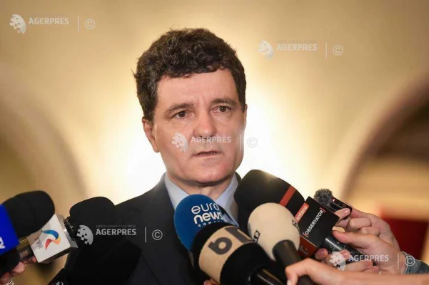 Nicușor Dan: Decizia CCR, în contradicție cu un principiu esențial al democrației - transparența în exercitarea funcțiilor publice.