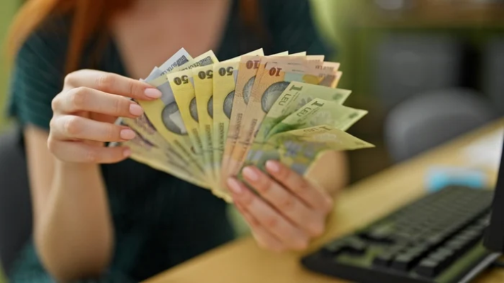 Lista șefilor din instituțiile de stat cu salarii mai mari decât președintele României