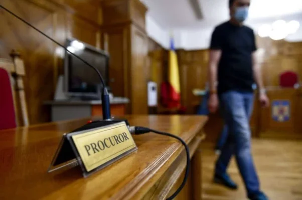 Soția unui fost director AVAS a obținut la CCR secretizarea averilor, după ce acesta și-a ascuns veniturile
