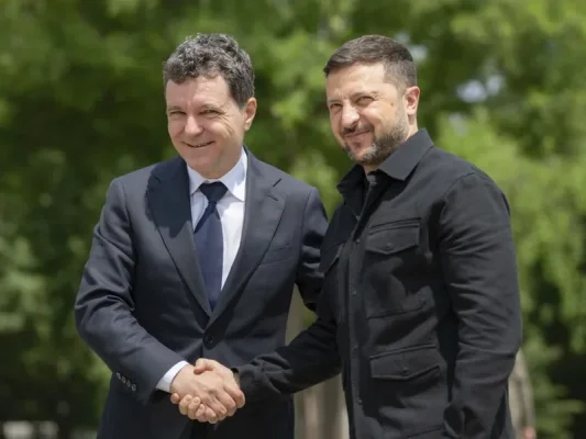 Nicușor Dan: "Românii din Ucraina trebuie să știe că nu sunt singuri. România le rămâne aproape"
