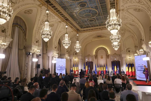 Schimbare în ultima dezbatere electorală dinaintea primului tur. Antena 3 CNN a modificat lista invitaților