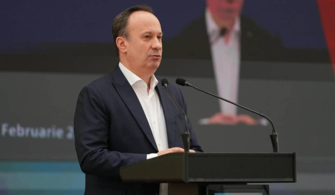 Adrian Câciu, în al 14-lea ceas, spune că nu există curajul de a se aplica o cotă unică de 16% pentru tot sau să se impoziteze cheltuielile firmelor mari