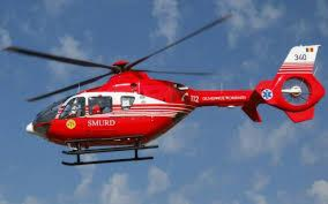 Accident grav în Hunedoara. Trei persoane sunt rănite. S-a intervenit cu elicopter SMURD