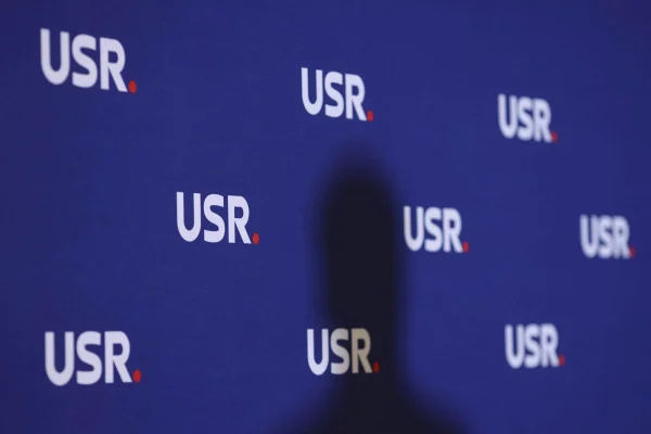 A început votul pentru alegerea președintelui USR. Cine sunt cei nouă candidați