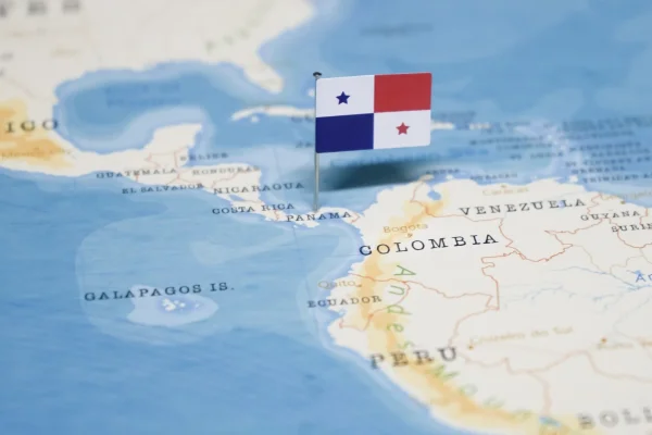 Militari americani au ajuns în Panama pentru exerciţii de apărare a canalului / Un acord încheiat în aprilie între Washington şi Panama permite desfăşurarea de trupe americane
