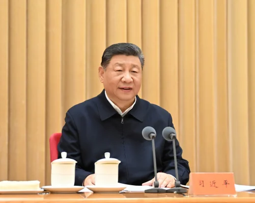China joacă dur, ca replică pentru tarifele lui Trump. A suspendat exporturile de minerale rare pentru toate țările și a intrat în mod de război