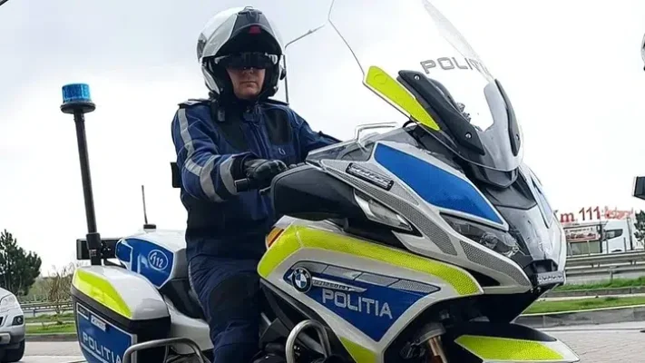 Valer Kovacs, omul legii care a lăsat-o pe Diana Șoșoacă să se urce pe motocicleta de poliție în campania electorală, a fost demis