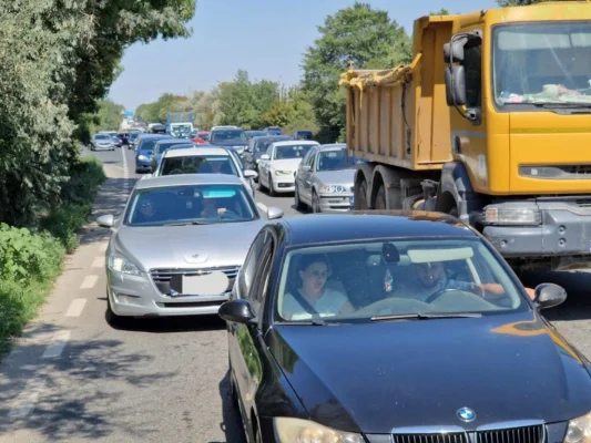 Parcările din mai multe stațiuni de la Marea Neagră vor fi gratuite în această vară / Decizie luată în Consiliul Local Mangalia