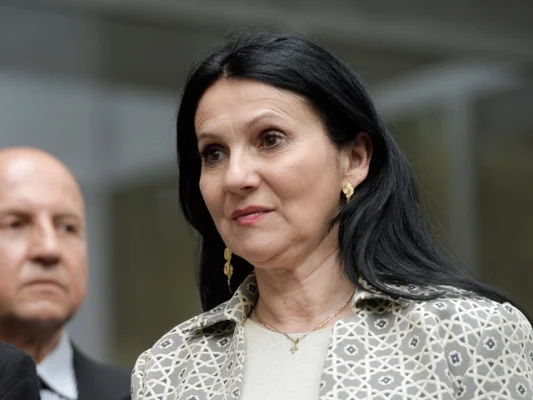 Închisoare cu executare pentru fostul Ministru al Sănătății, Sorina Pintea. Condamnarea de 3 ani și 6 luni este definitivă