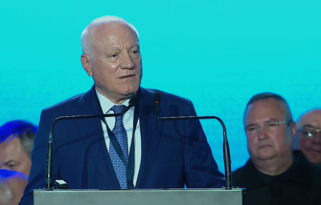 Valeriu Stoica: Recâştigarea încrederii cetăţenilor este determinată în primul rând de ceea ce se face în al doilea pachet de măsuri / Cetăţenii vor înţelege că ceea ce nu se putea evita, şi anume creşterea taxelor, nu este un scop în sine