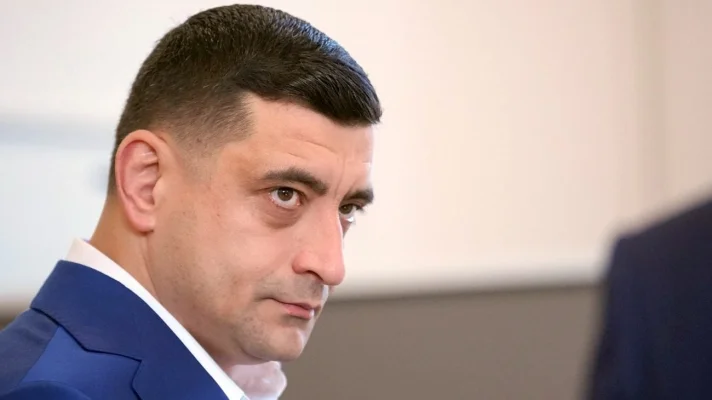George Simion își cheamă susținătorii la proteste și amenință din nou: „Murim cu ei de gât. Vă găsim și în gaură de șarpe” | VIDEO