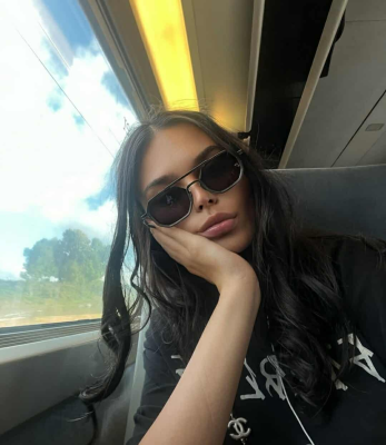 Mesajul de pe tricoul Tamilei Cristescu care a uimit internetul. Trimitere directă la ministrul Oana Țoiu – Foto în articol