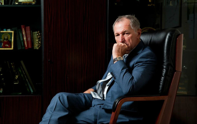 Oligarh și politician rus, oprit pe aeroport în momentul în care încerca să PLECE din țară cu avionul privat