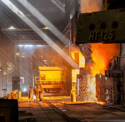 Autorităţi locale şi parlamentari gălăţeni cer premierului Ilie Bolojan intervenţia statului pentru salvarea combinatului siderurgic Liberty Galaţi