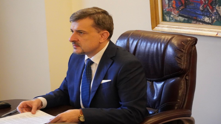Revoltător! În plină austeritate, ambasadorul României la Vatican dă 10.500 de euro pe chirie