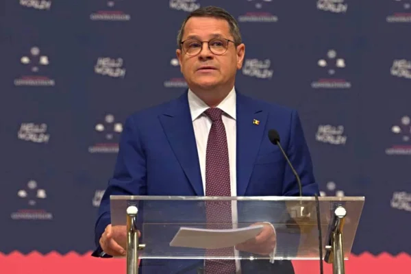 Directorul Eduard Hellvig a demisionat de la conducerea SRI: ”Mi-am atins obiectivele propuse”