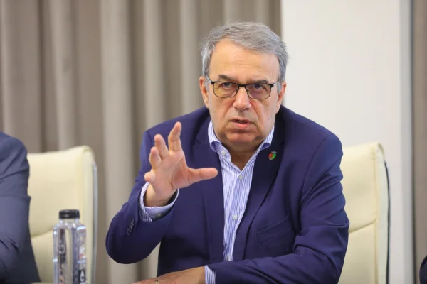 INFO SUD-EST | Tribunalul Constanța îl obligă pe primarul Chițac să convoace ședințele Consiliului Local în format fizic
