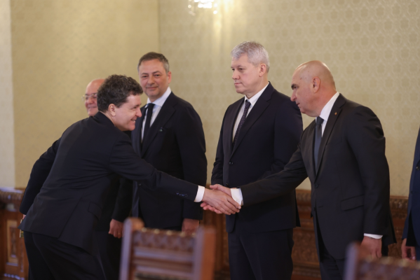 Nervozitate mare la PNL: Crește teama că Nicușor Dan nu-l va nominaliza pe Ilie Bolojan