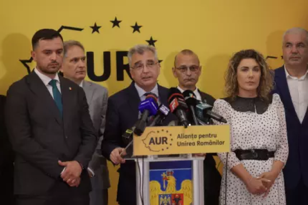 AUR anunţă moţiune de cenzură împotriva Guvernului Bolojan. Susține că are deja suficiente semnături
