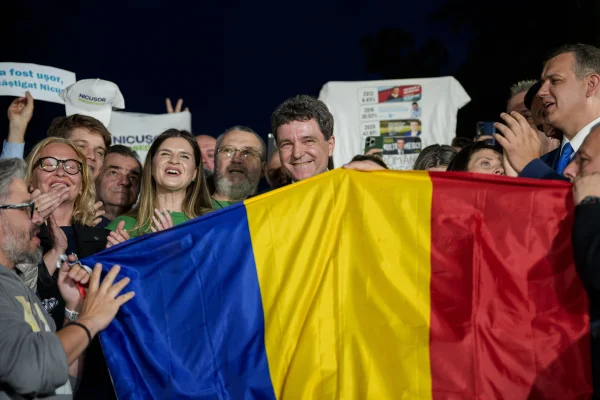 Nicușor Dan, validat drept noul președinte al României. CCR a votat în unanimitate pentru respingerea contestației lui Simion