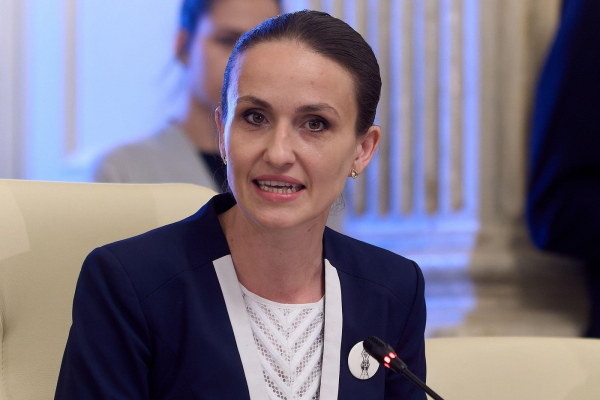 Numire controversată la New York, tăiată scurt de Oana Țoiu