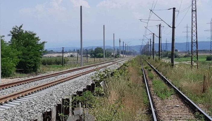 CFR Călători transmite că nu va intra în faliment și că nu își va sista activitatea
